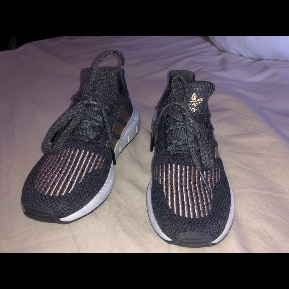 Adidas sneakers 11C